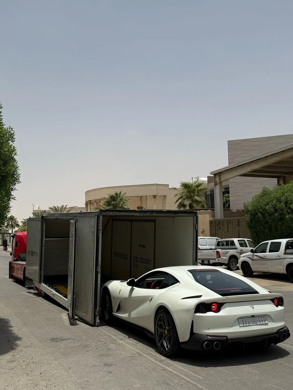نقل سيارات فاخرة ورياضية الرياض
