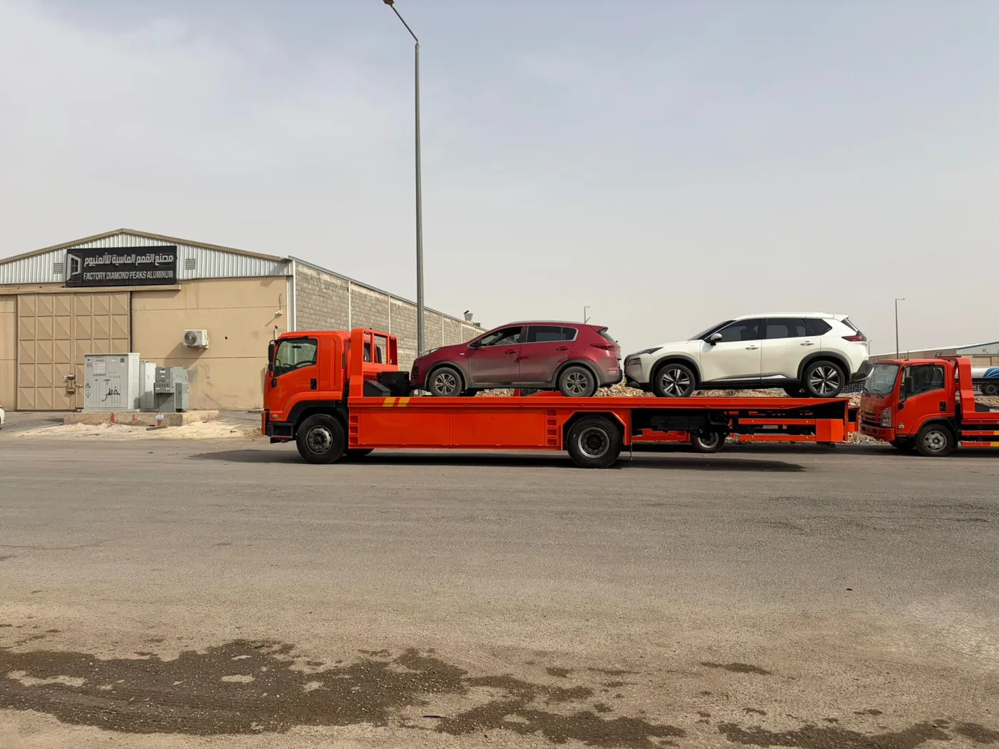 صورة 2 من مقال سطحة مغلقة للسيارات الرياضية والسباق